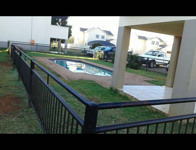 1 BEDROOM APARTMENT SOLD IN HESTEAPARK
